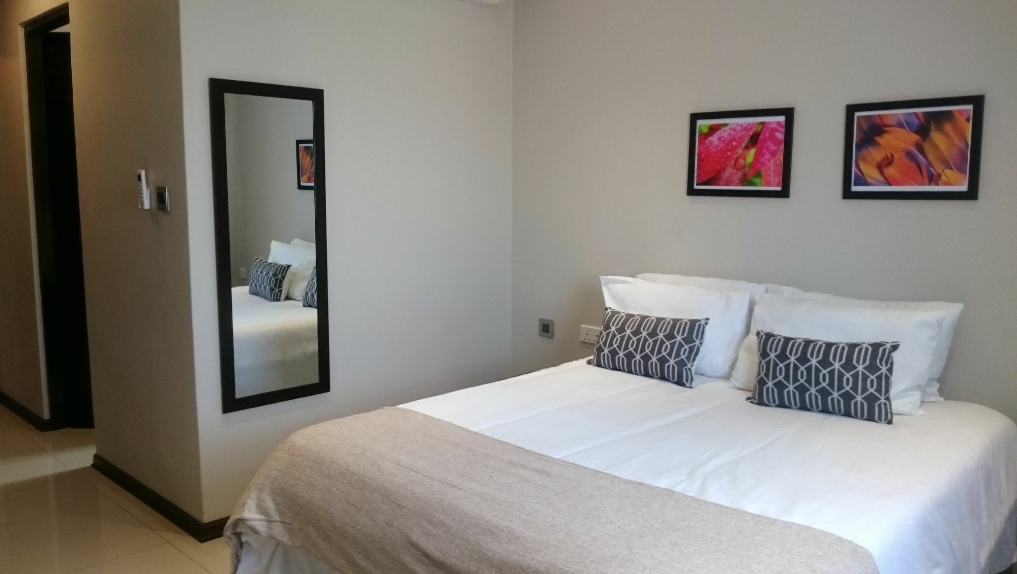 Lifestyle Apartments غابورون المظهر الخارجي الصورة